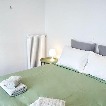 Warm & Cozy Studio In Athens Apartment Екстериор снимка