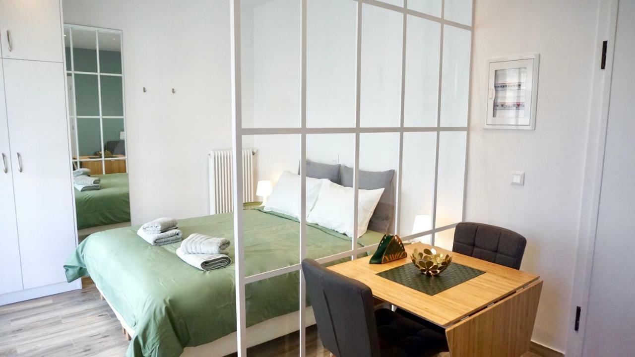 Warm & Cozy Studio In Athens Apartment Екстериор снимка